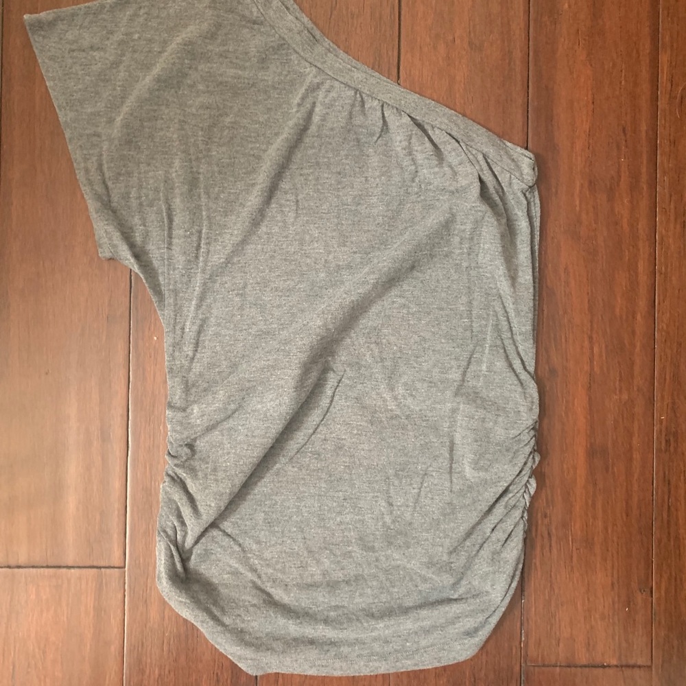 1 sleeve ruched blouse